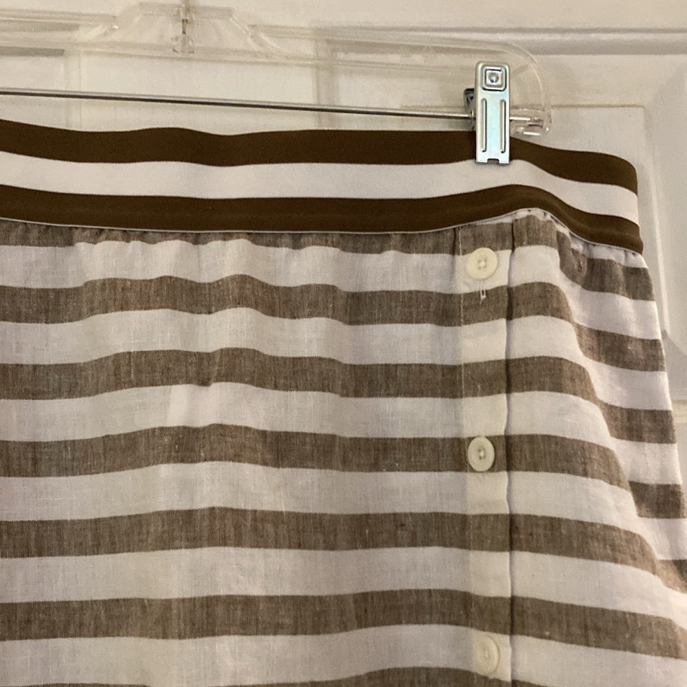 NEW! JJill skirt in washable linen! - Picture 2 of 10